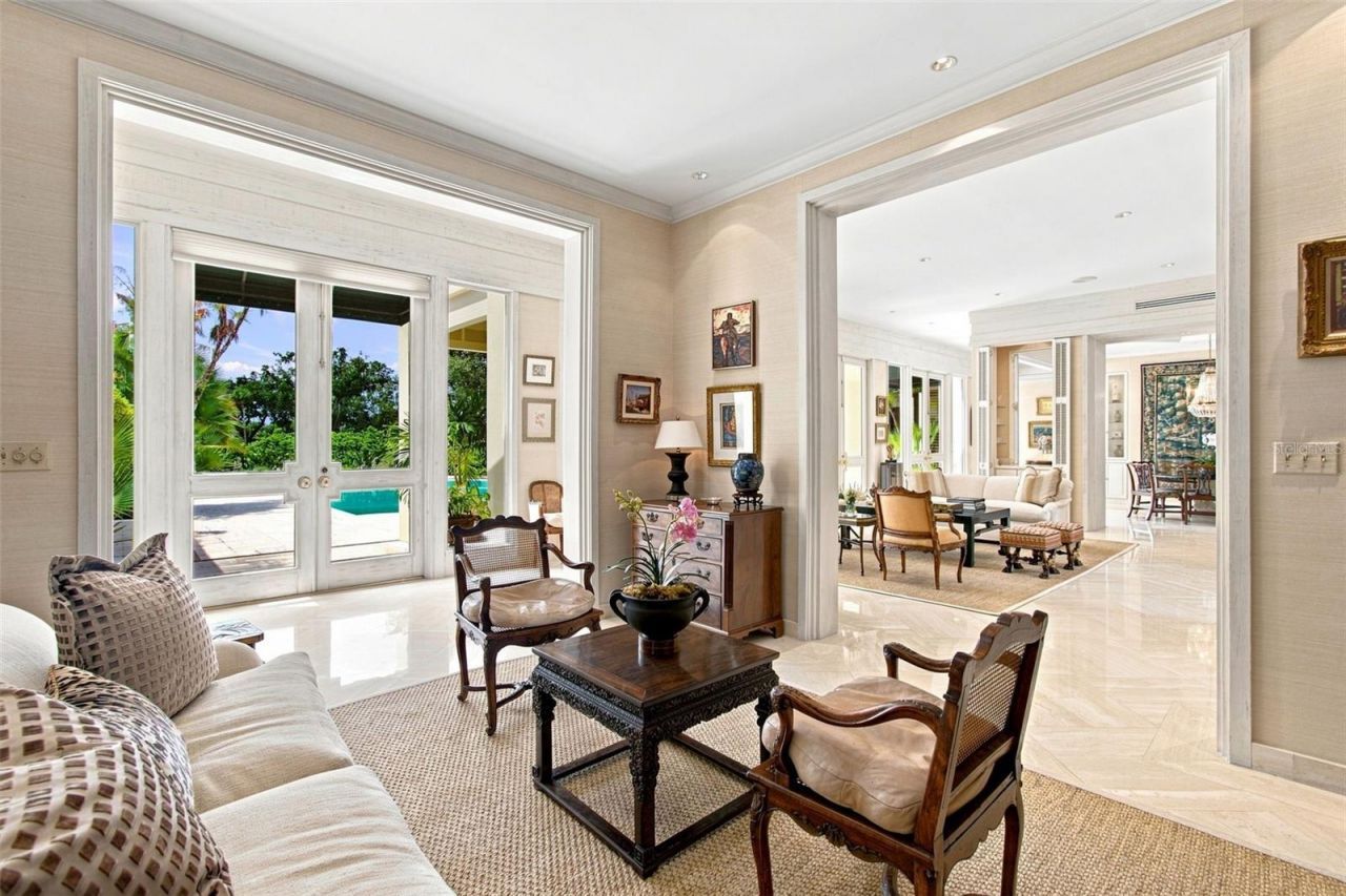 924 S Golf View Street, Tampa, FL 33629 Photo