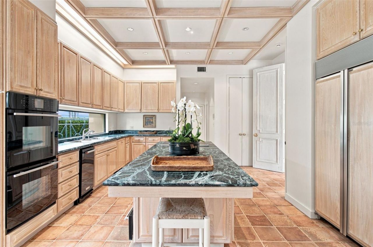 924 S Golf View Street, Tampa, FL 33629 Photo