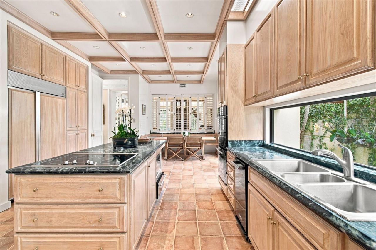 924 S Golf View Street, Tampa, FL 33629 Photo