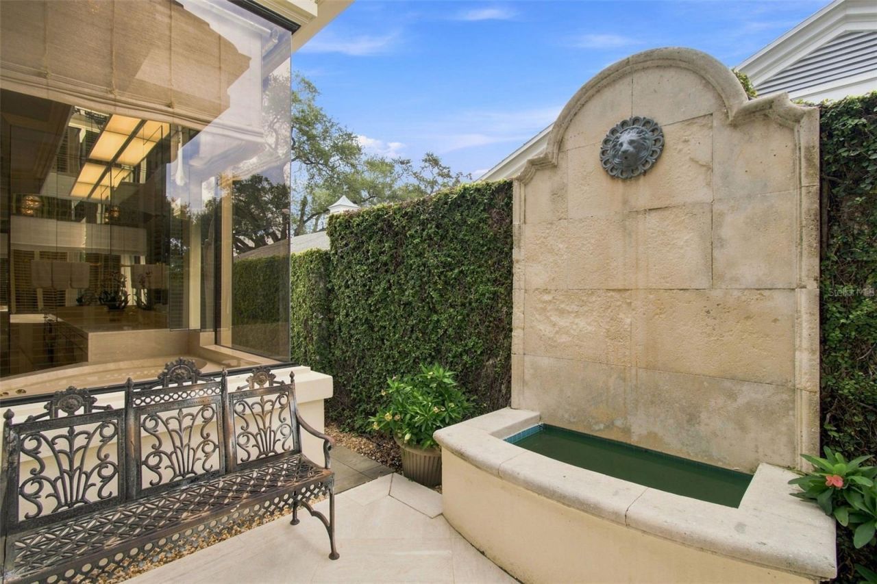 924 S Golf View Street, Tampa, FL 33629 Photo