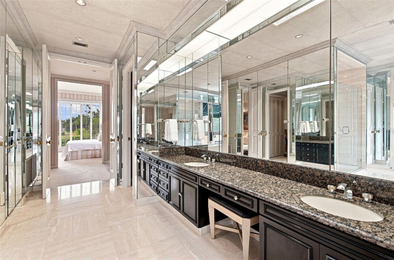 924 S Golf View Street, Tampa, FL 33629 Photo