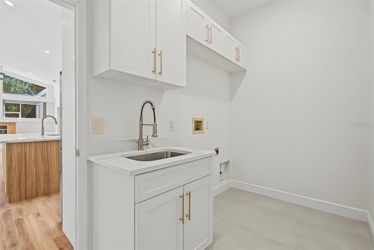 4878 Sherbrook Drive , Oldsmar, FL 34677 Photo