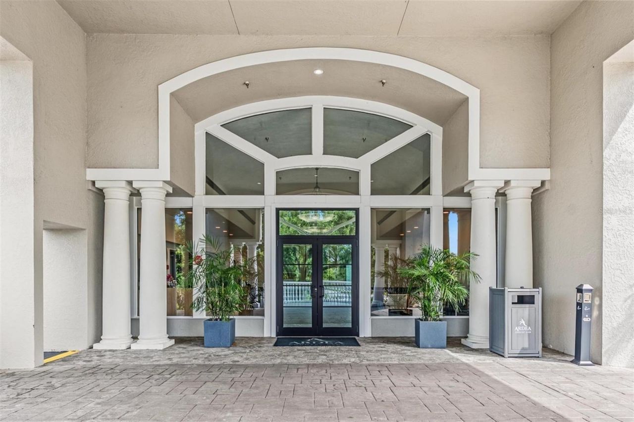 4878 Sherbrook Drive , Oldsmar, FL 34677 Photo