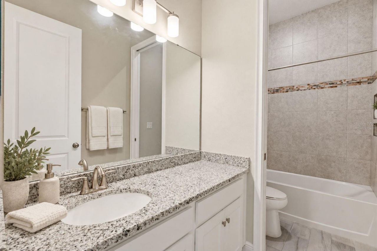 814 Tirano Way , Ruskin, FL 33573 Photo