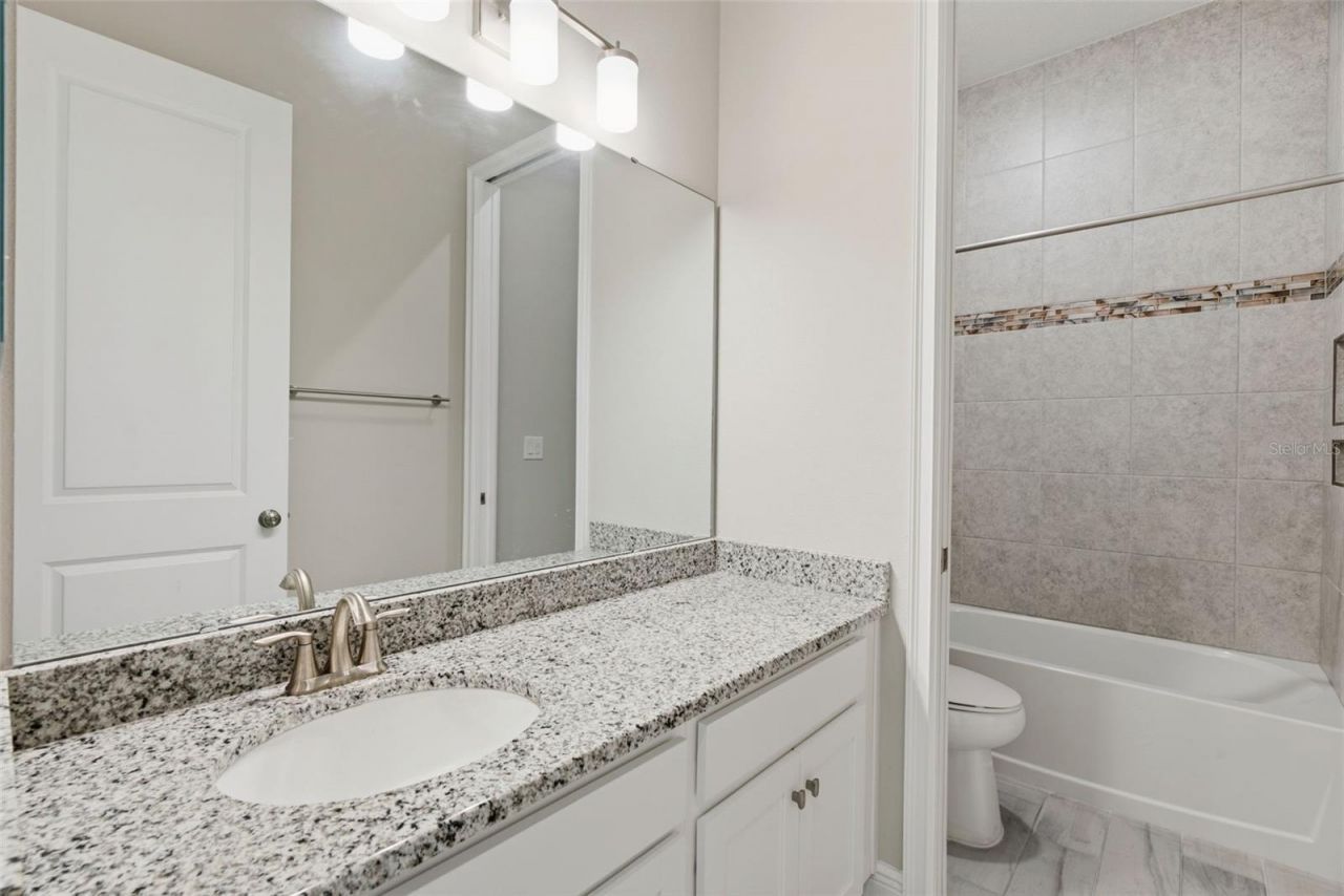 814 Tirano Way , Ruskin, FL 33573 Photo