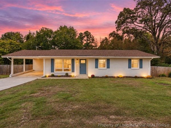 7556 DECATUR Drive , Fayetteville, NC 28303