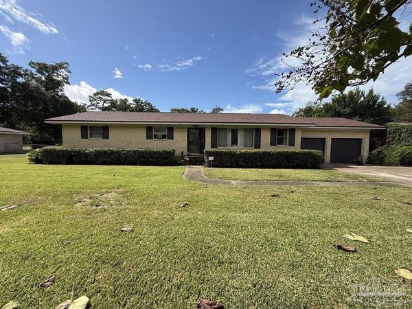 903 N 74th Ave, Pensacola, FL 32506