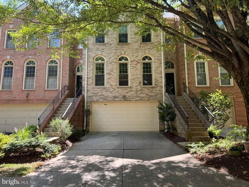 7838 Oracle Place, Rockville, MD 20854 Main Photo
