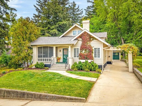 115 N Bailey Avenue, FREEPORT, IL 61032