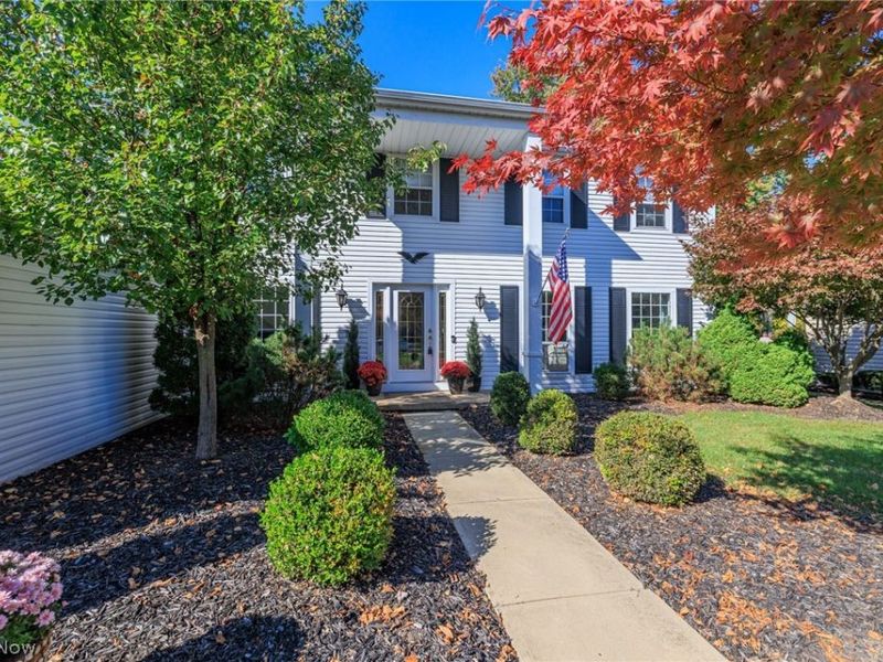 18204 Winchester Court, Strongsville, OH 44136 Photo 1