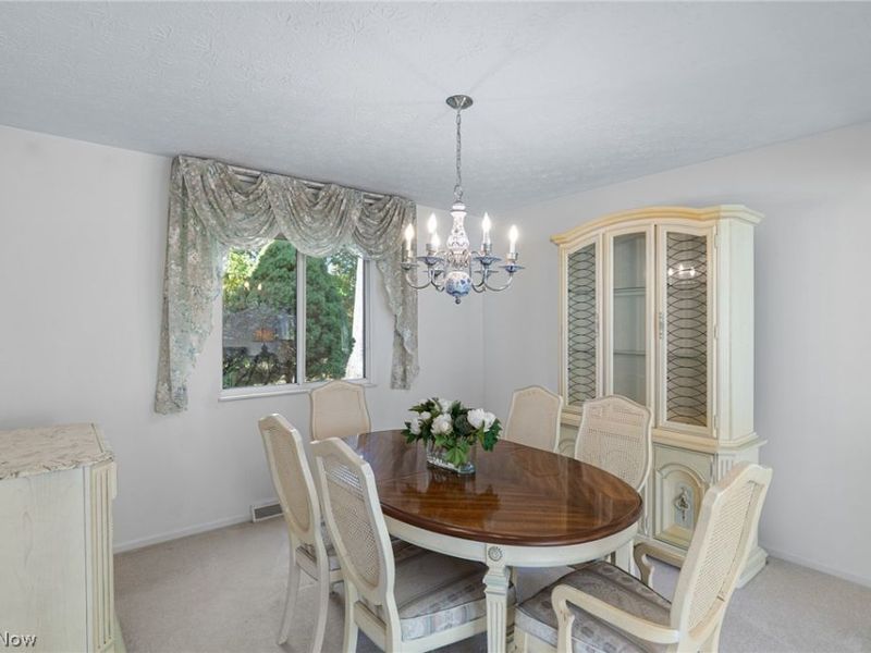 18204 Winchester Court, Strongsville, OH 44136 Photo 12