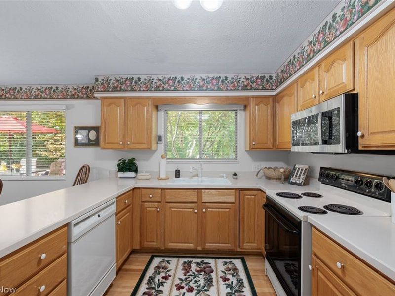18204 Winchester Court, Strongsville, OH 44136 Photo 15