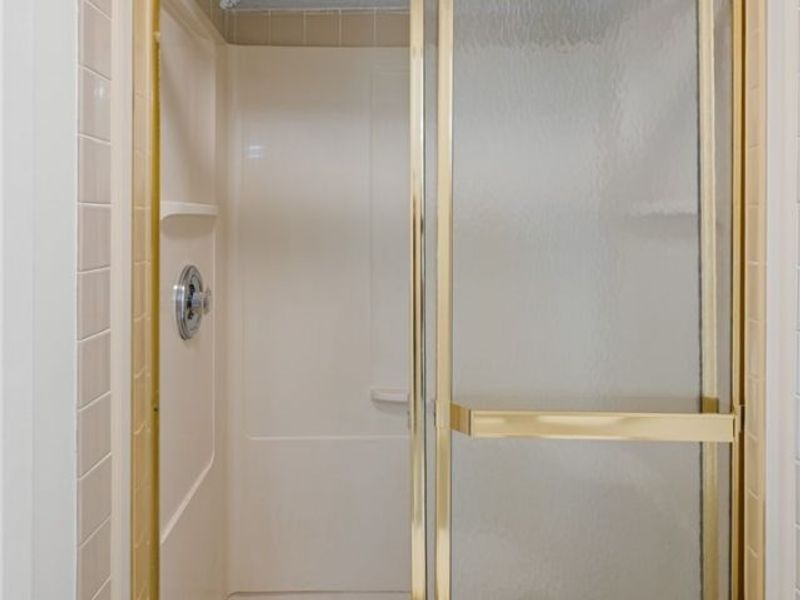 18204 Winchester Court, Strongsville, OH 44136 Photo 32