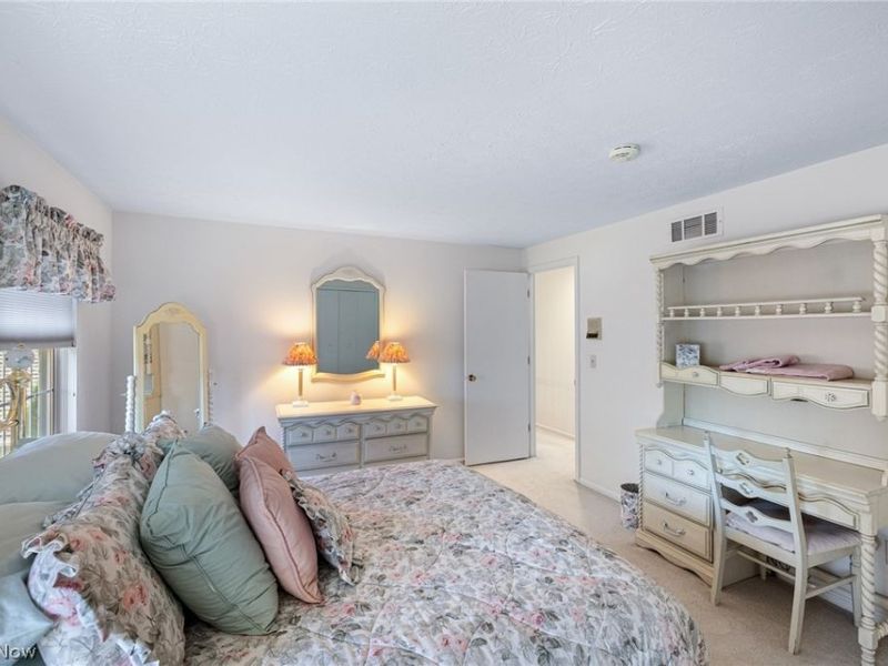 18204 Winchester Court, Strongsville, OH 44136 Photo 37