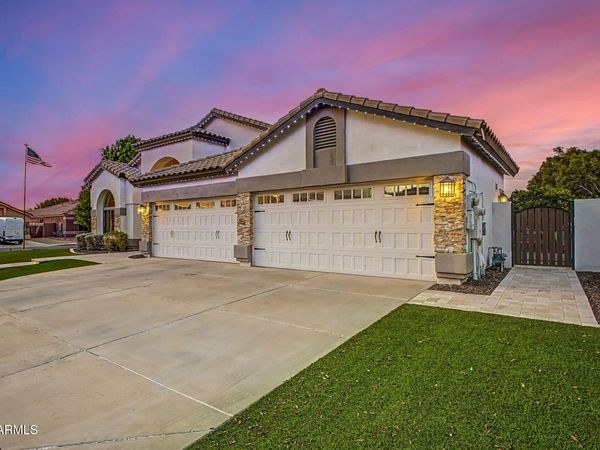 7034 W QUAIL Avenue, Glendale, AZ 85308