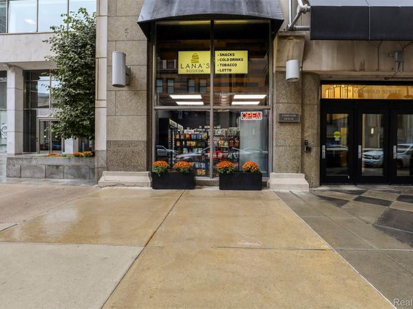 719 Griswold Street , Unit 100, Detroit, Mi 48226