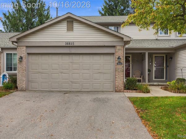 36615 Deerhurst Street N, Unit 53, Westland, Mi 48185