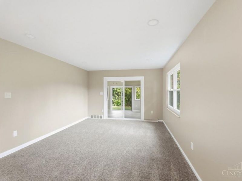 9672 Placid Drive, West Chester, OH 45241 Photo 16