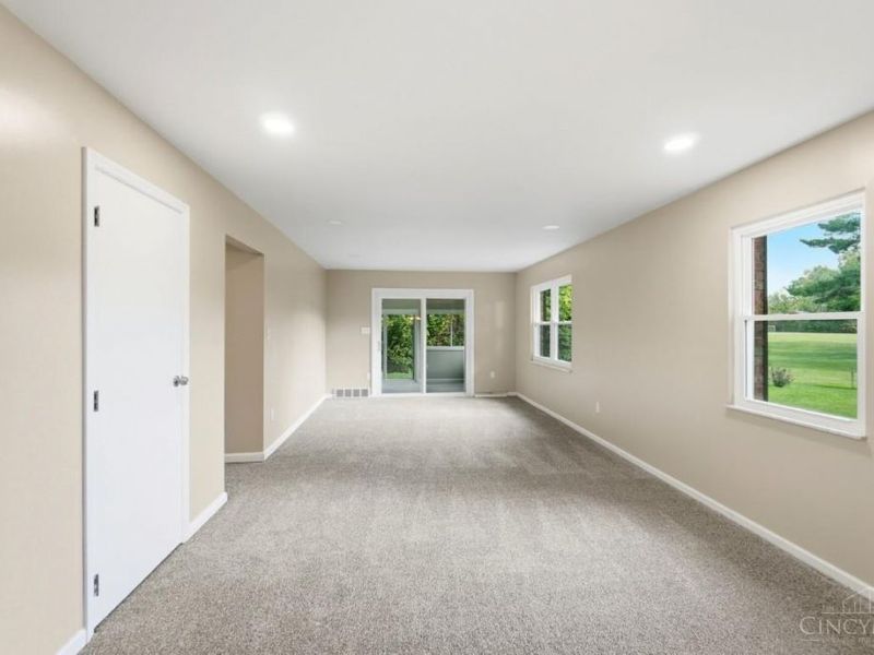 9672 Placid Drive, West Chester, OH 45241 Photo 4