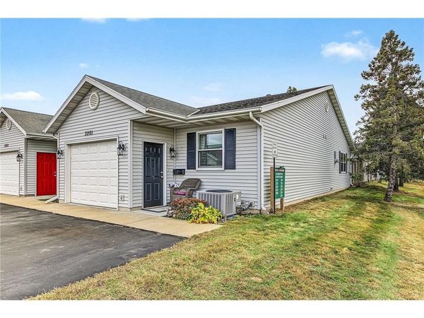 3201 Craig Road, Unit 3201, Eau Claire, WI 54701