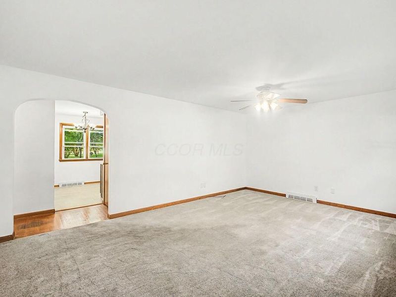 83 Mount Vernon Avenue, Fredericktown, OH 43019 Photo 15