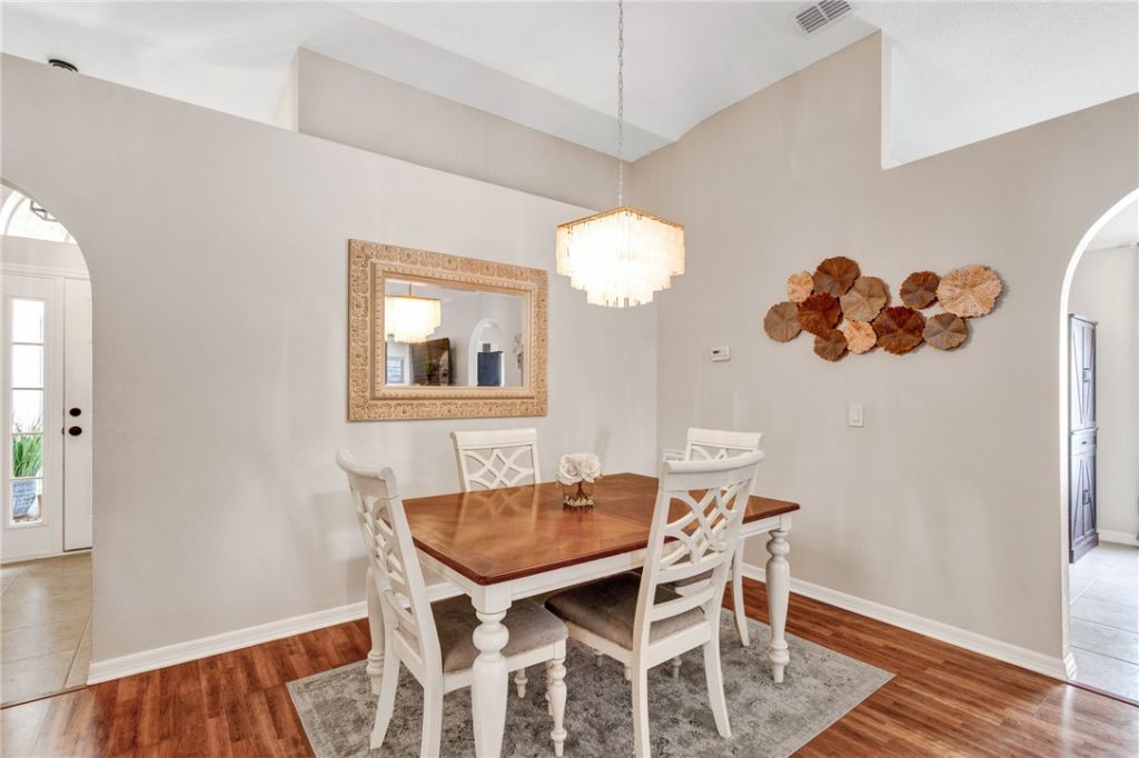 107 Morgan Circle, Sebastian, FL 32958 Photo