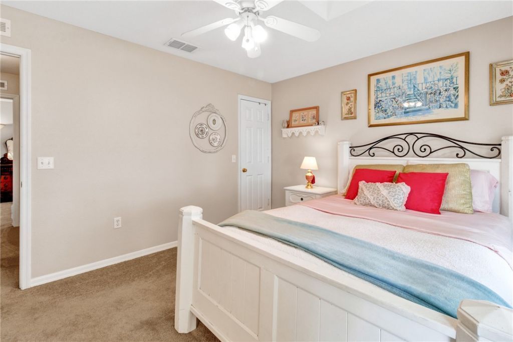 107 Morgan Circle, Sebastian, FL 32958 Photo