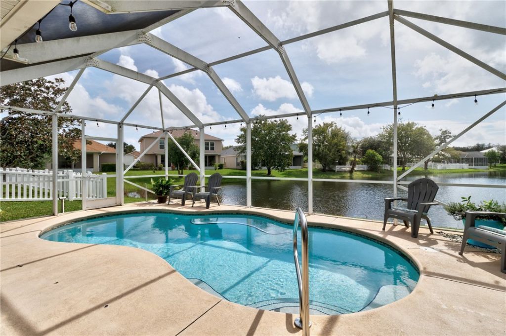 107 Morgan Circle, Sebastian, FL 32958 Photo