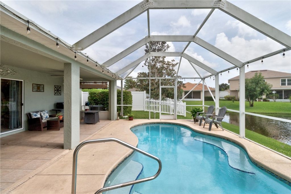 107 Morgan Circle, Sebastian, FL 32958 Photo