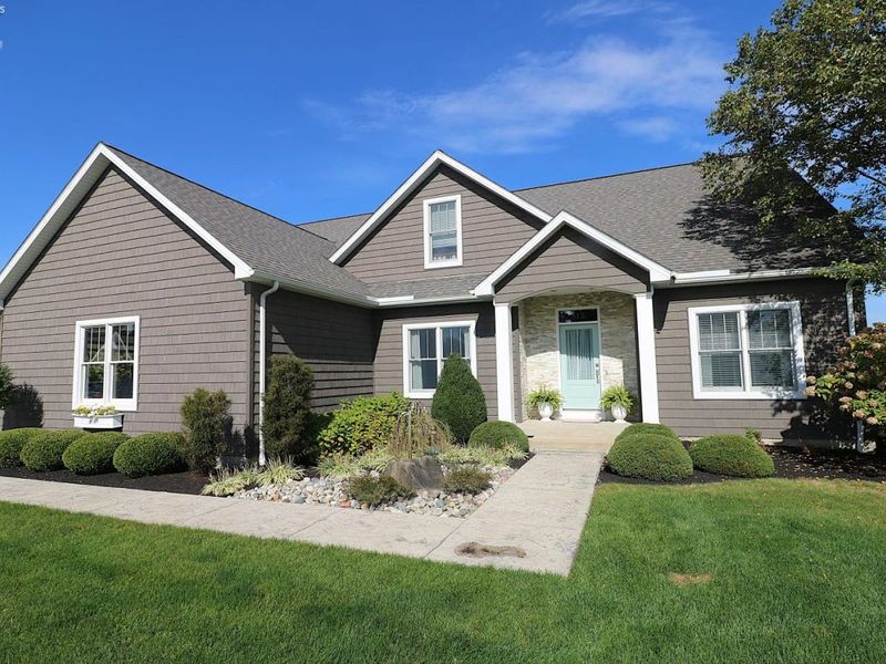 6 Lake View Court, Norwalk, OH 44857 Photo 2