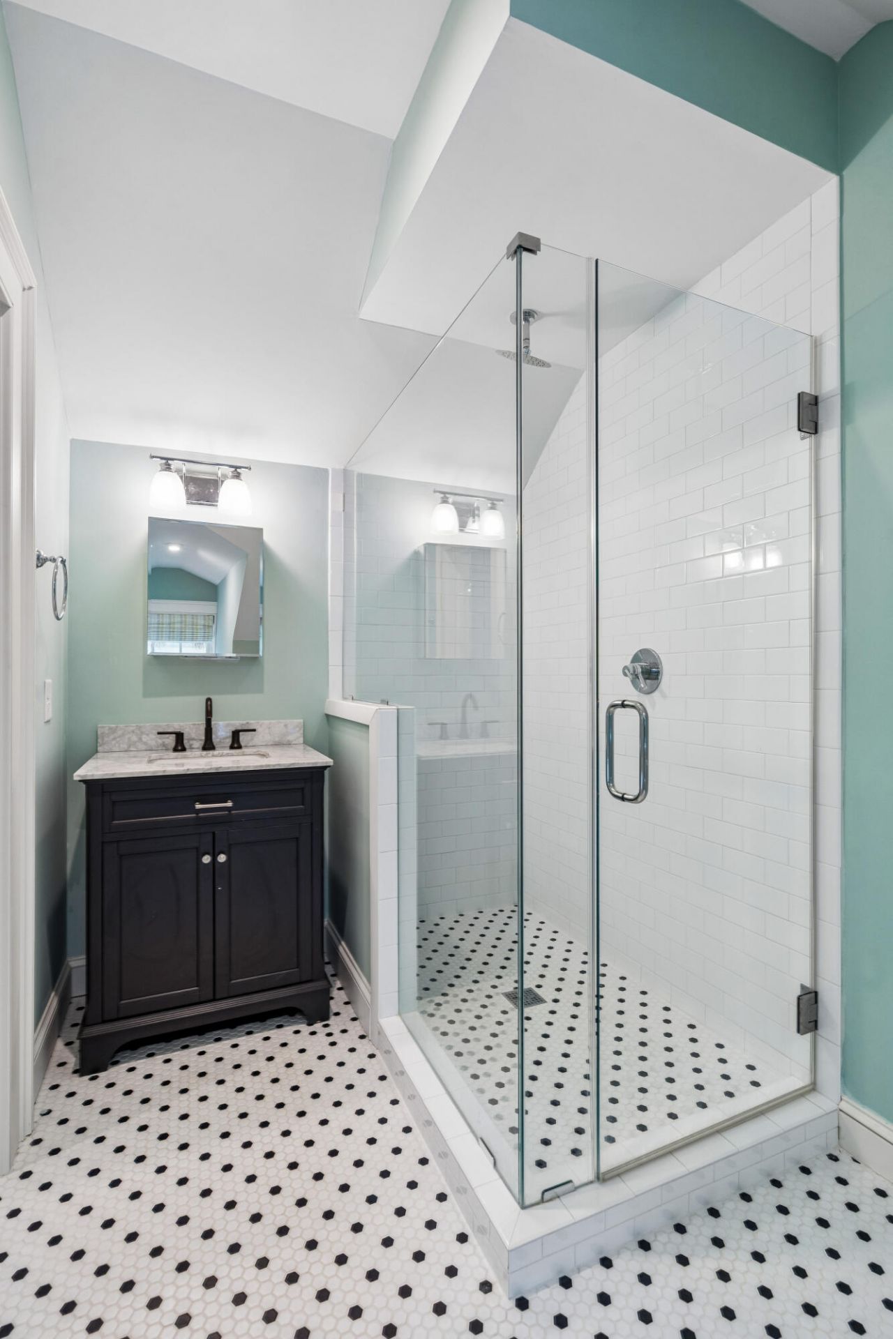 7 Guerard Road Photo 31