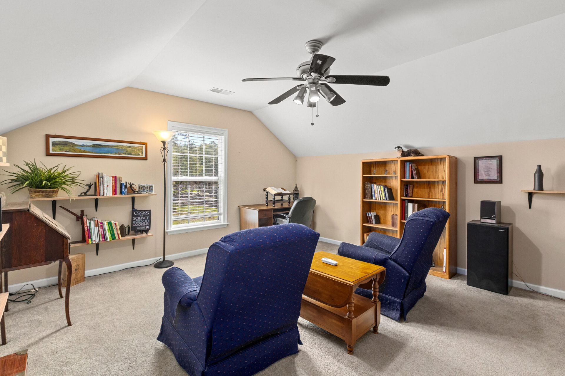 5204 Birdie Lane Photo 15