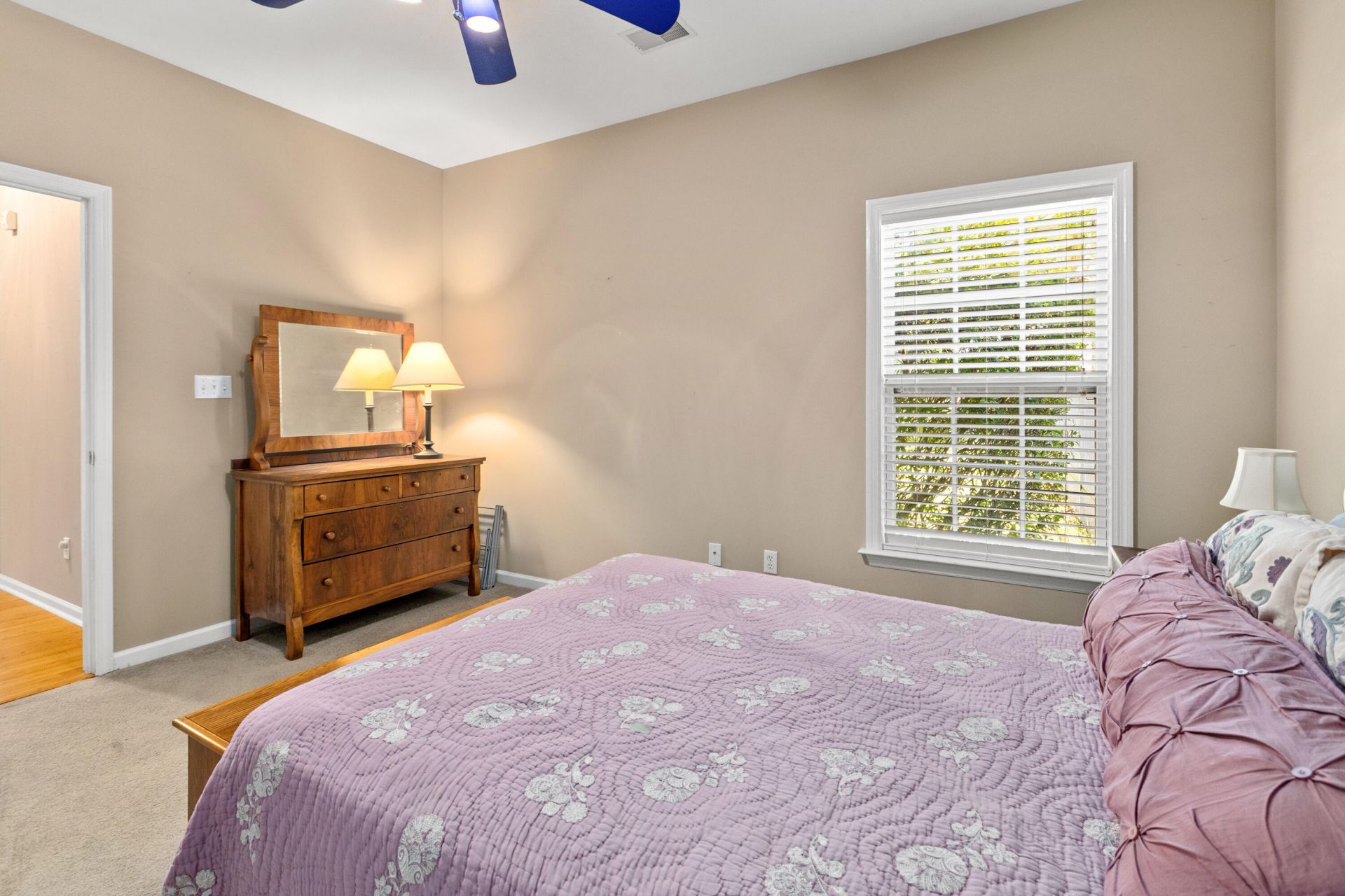 5204 Birdie Lane Photo 19