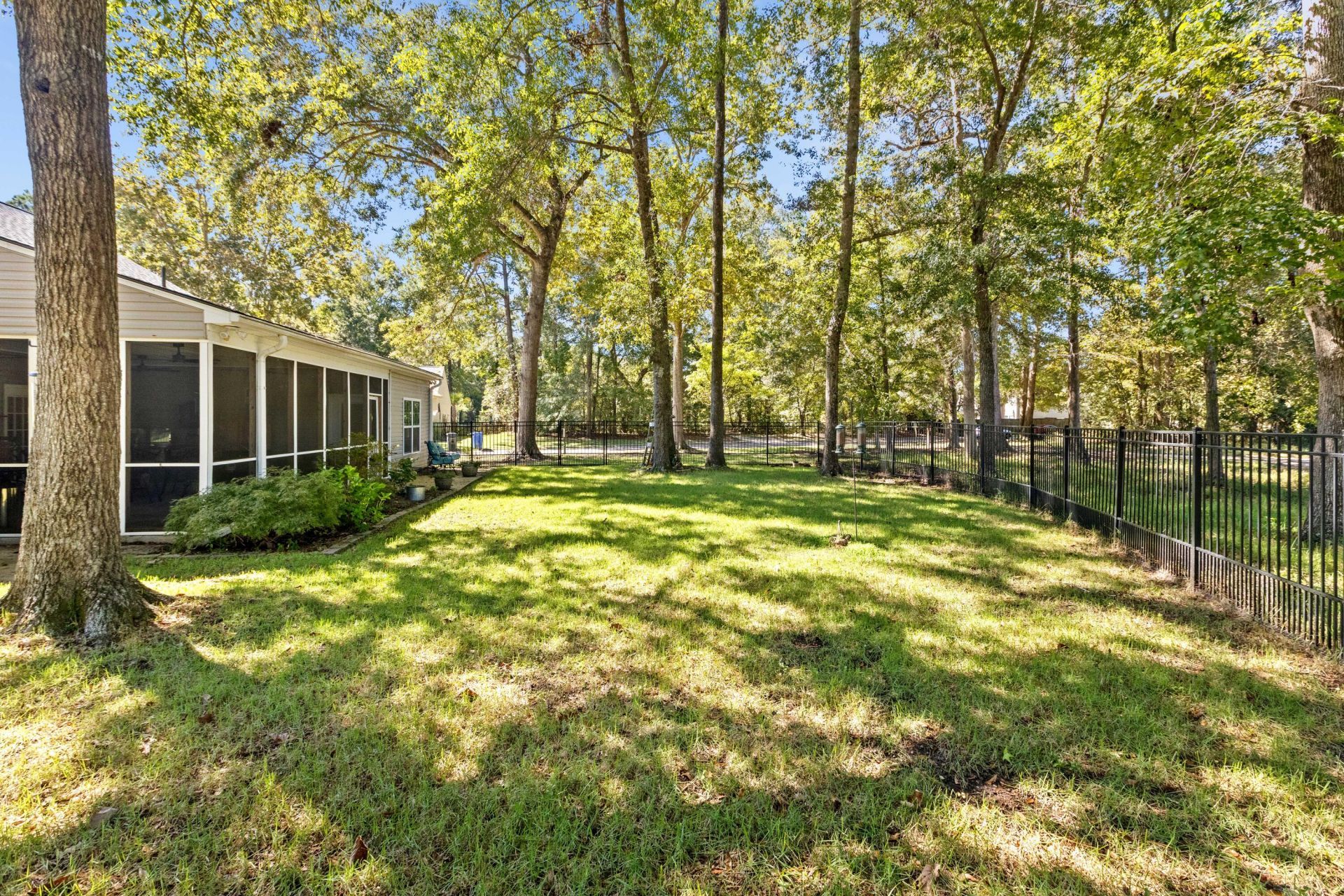 5204 Birdie Lane Photo 25