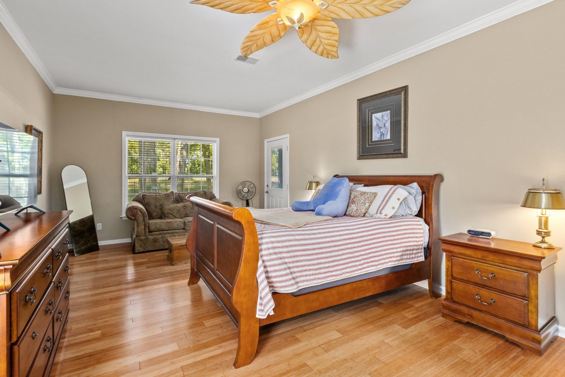 5204 Birdie Lane Photo 32