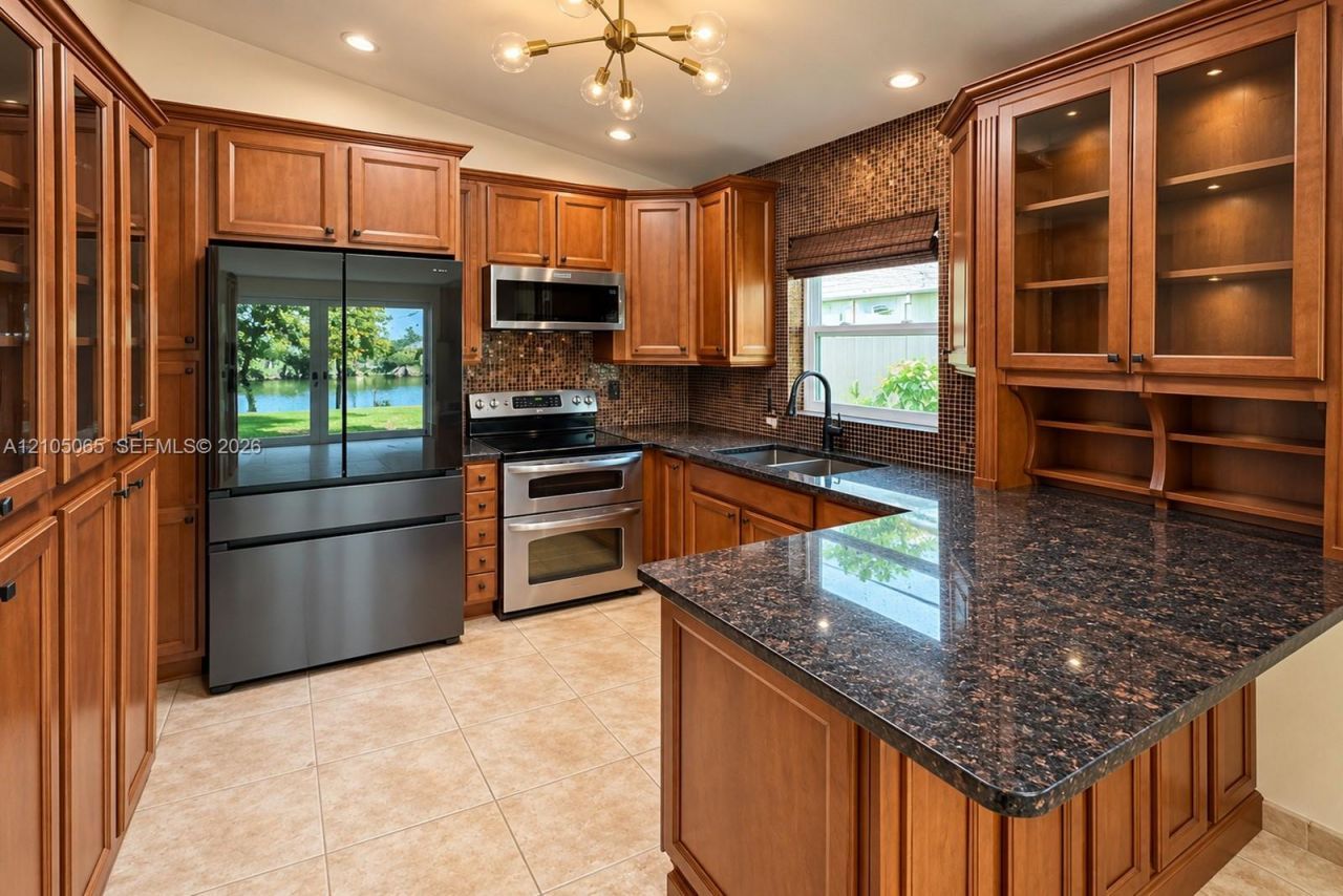 17621 SW 4th Ct , Pembroke Pines, FL 33029 Photo