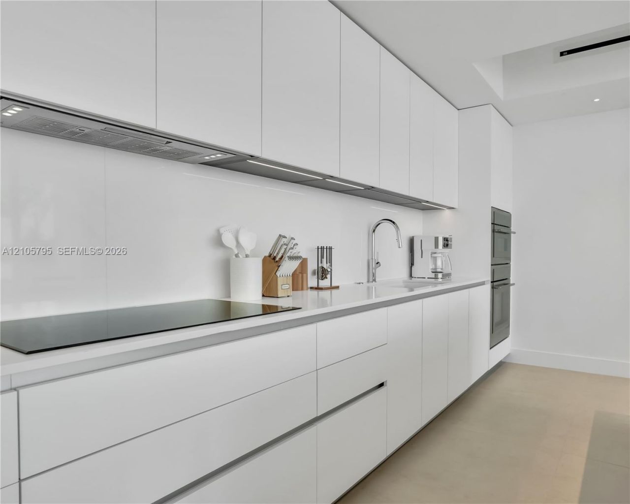 407 N Riverside Dr , Unit 202, Pompano Beach, FL 33062 Photo