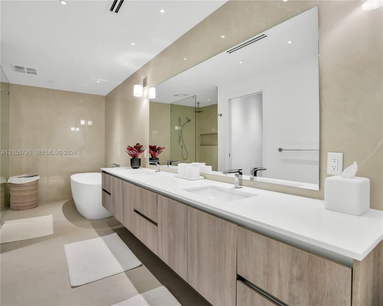 407 N Riverside Dr , Unit 202, Pompano Beach, FL 33062 Photo