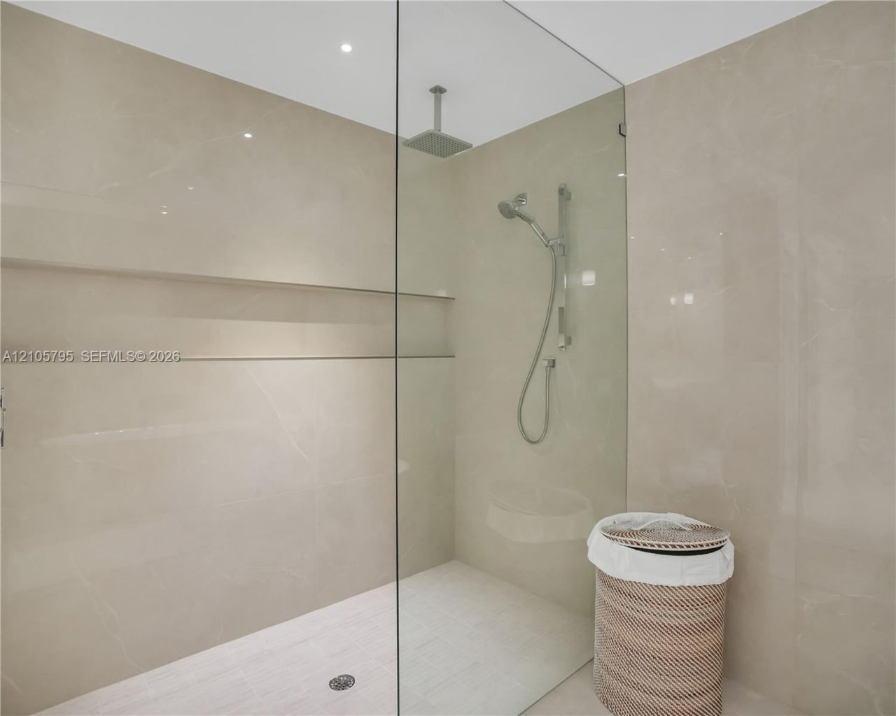 407 N Riverside Dr , Unit 202, Pompano Beach, FL 33062 Photo