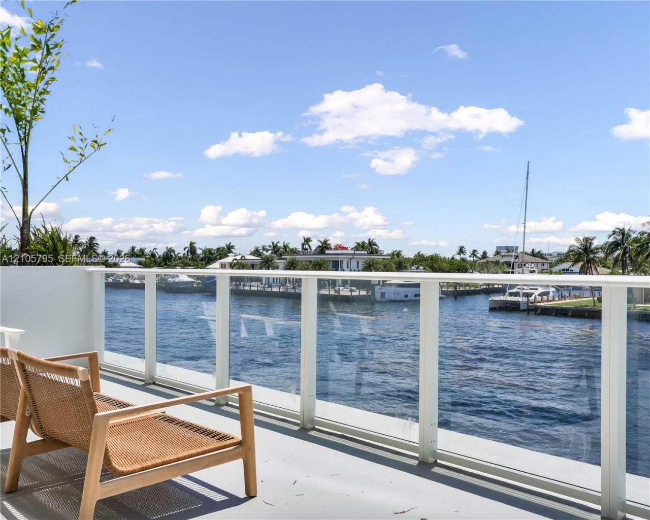 407 N Riverside Dr , Unit 202, Pompano Beach, FL 33062 Photo