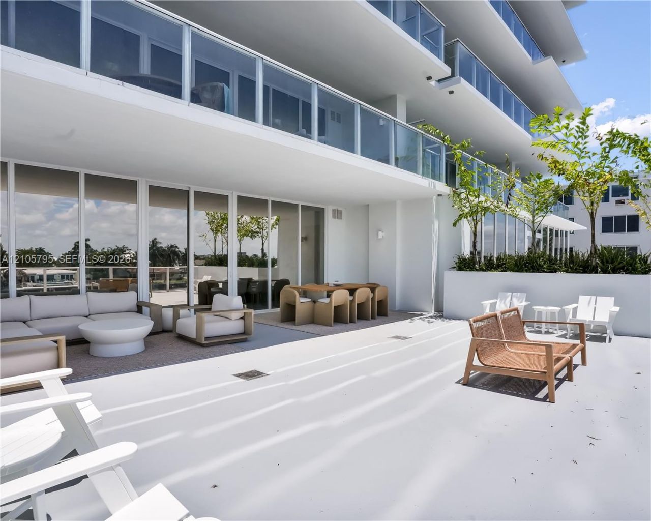 407 N Riverside Dr , Unit 202, Pompano Beach, FL 33062 Photo