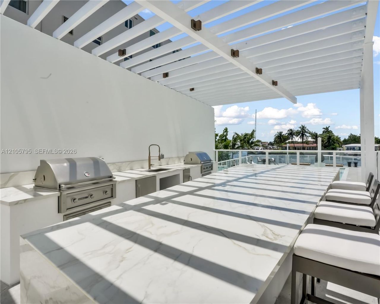 407 N Riverside Dr , Unit 202, Pompano Beach, FL 33062 Photo
