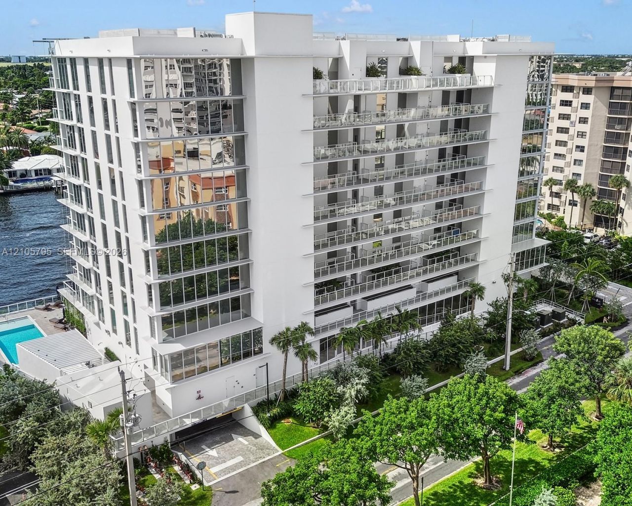 407 N Riverside Dr , Unit 202, Pompano Beach, FL 33062 Photo