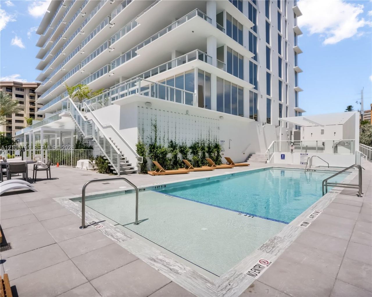 407 N Riverside Dr , Unit 202, Pompano Beach, FL 33062 Photo