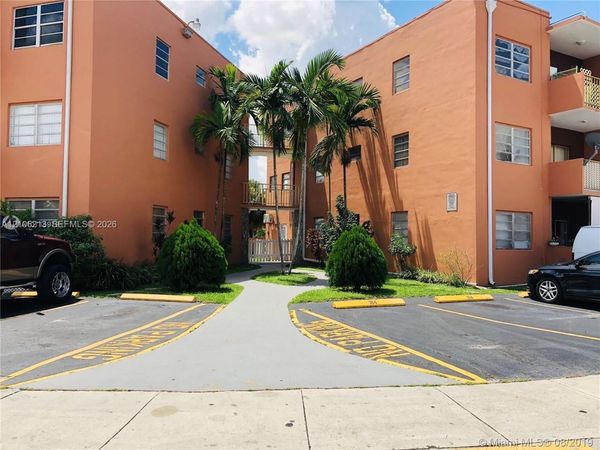 6800 W 16th Dr , Unit 209, Hialeah, FL 33014