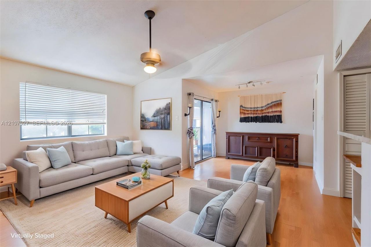 15050 SW 103rd Ter, Unit 7202, Miami, FL 33196 Photo