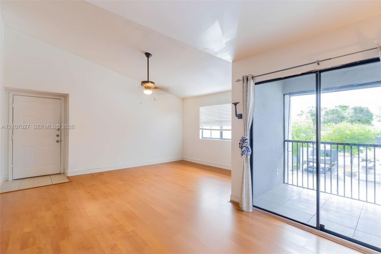 15050 SW 103rd Ter, Unit 7202, Miami, FL 33196 Photo