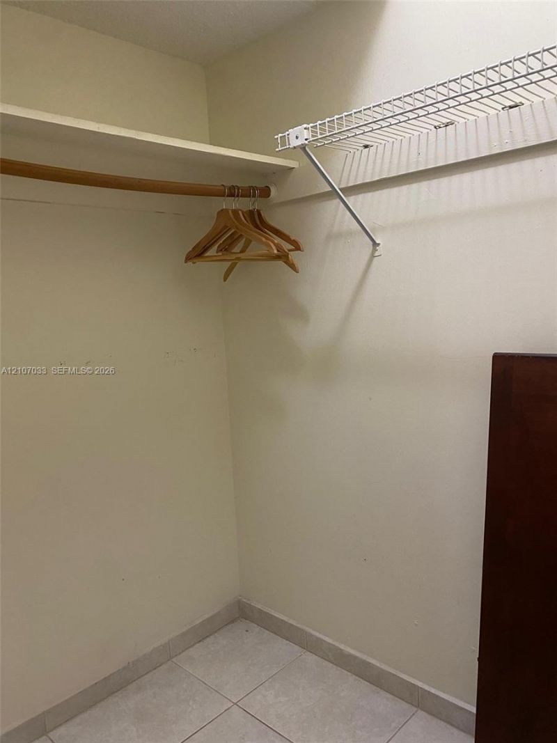 5021 W Oakland Park Blvd, Unit 313, Lauderdale Lakes, FL 33313 Photo