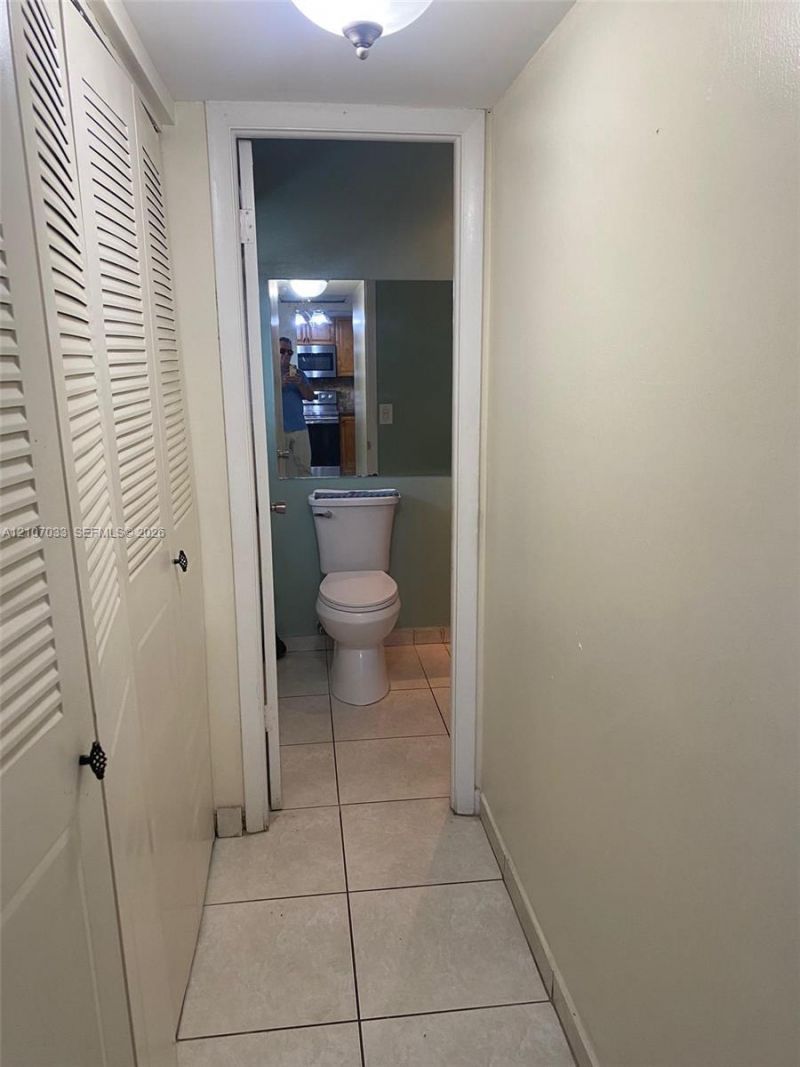 5021 W Oakland Park Blvd, Unit 313, Lauderdale Lakes, FL 33313 Photo