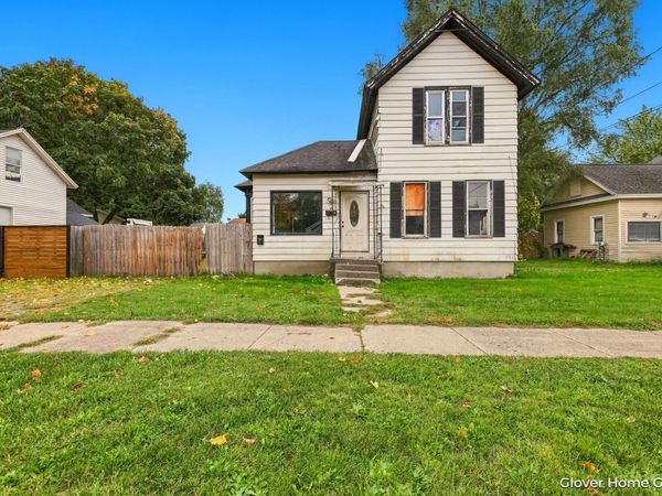 28 Centennial Street, Sparta, MI 49345